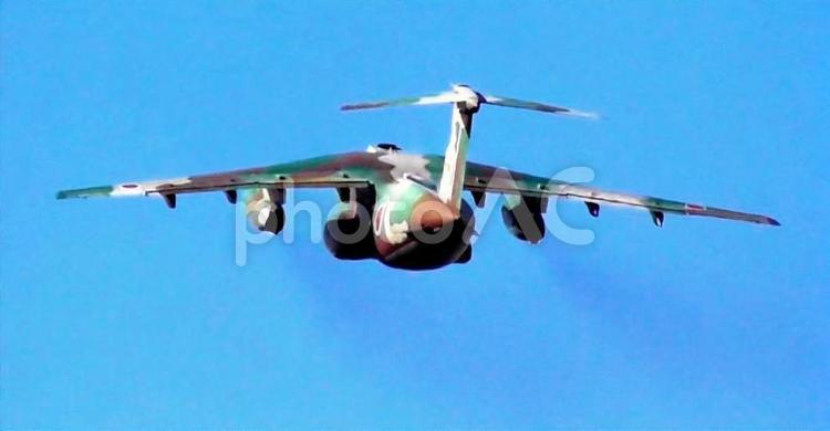 飛び去る自衛隊の飛行機 自衛隊,飛行機,輸送機の写真素材