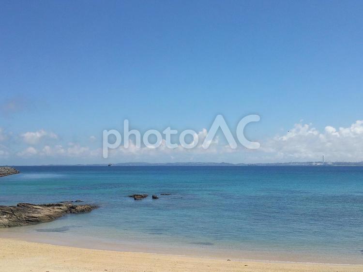 沖縄の朝の海岸 自然,海,沖縄の写真素材