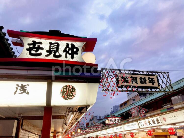 東京風景・浅草仲見世 浅草仲見世,東京都,東京の写真素材