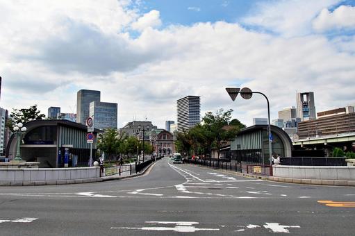 公園化以前の中之島通り 公園化以前の中之島通り 中之島通り,難波橋,t字路の写真素材