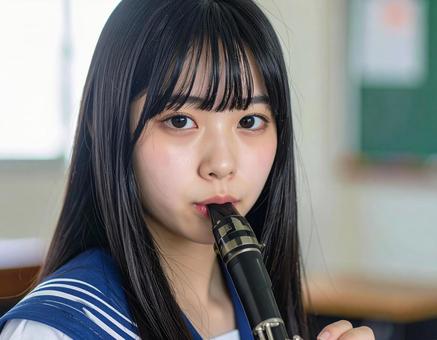 クラリネットの練習中の写真