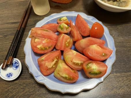トマト トマト トマト,皿,陶器の写真素材