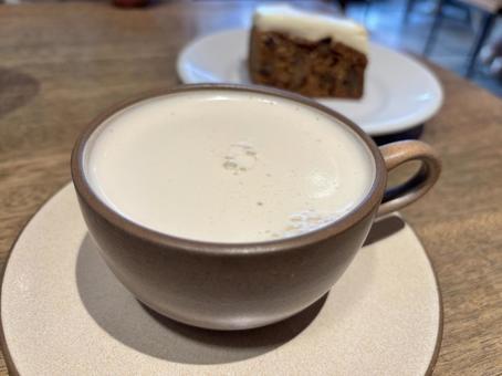 チャイティー_キャロットケーキの写真