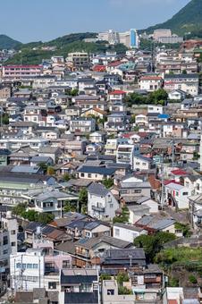 ［長崎県長崎市］坂道からの眺め 長崎,長崎市,坂道の写真素材