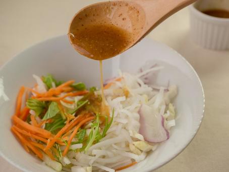 サラダ ドレッシング 食事 野菜 サラダ ドレッシング 食事 野菜 サラダ,ドレッシング,野菜の写真素材