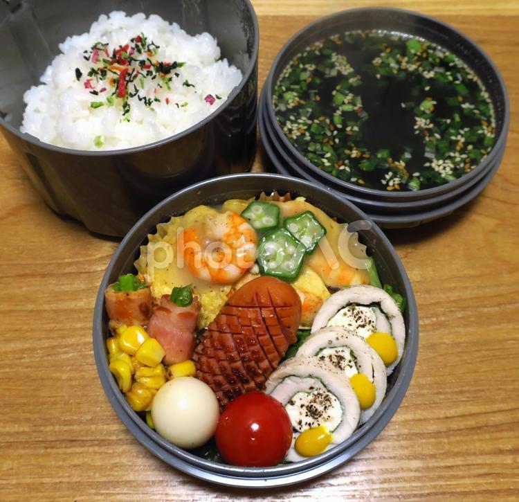 手作り弁当　天津たまごと鶏肉ロール 手作り,弁当,ランチの写真素材