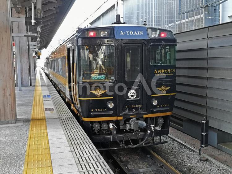 特急　A列車で行こう　ディーゼルカー 特急,鉄道,電車の写真素材