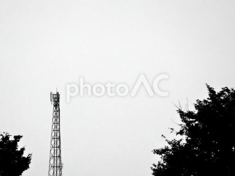 鉄塔がある風景 鉄塔,送電線,電線の写真素材