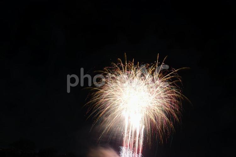 花火 燃やす,祭り,鮮やかの写真素材