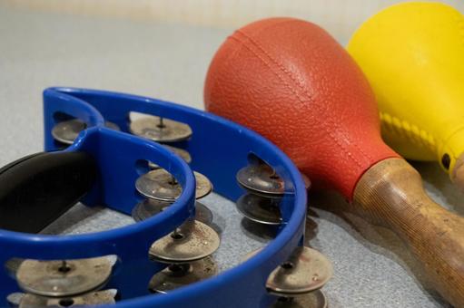 タンバリン マラカスの写真