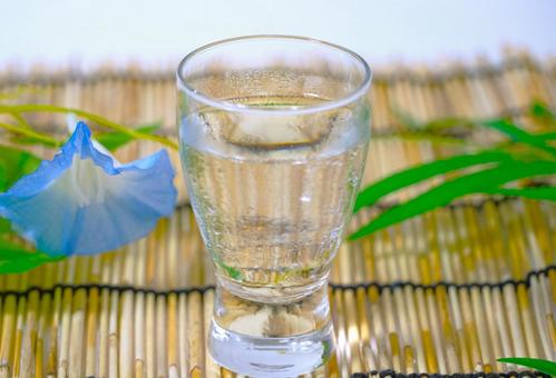 夏の冷酒② 夏の冷酒② 酒,日本酒,朝顔の写真素材