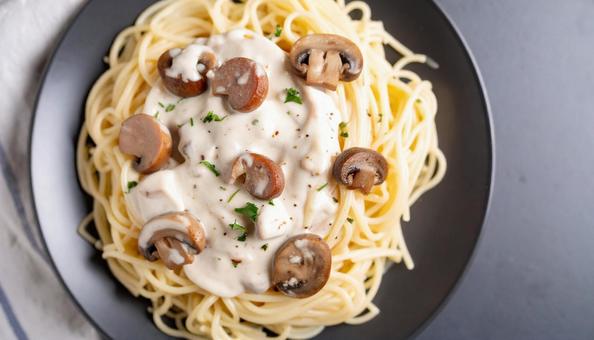 手作りパスタ・スパゲティ・俯瞰 手作りパスタ・スパゲティ・俯瞰の写真