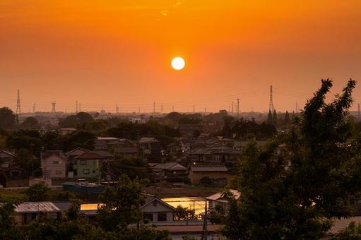 夕暮れの田舎町 夕暮れの田舎町 夕焼け,夕方,夕日の写真素材