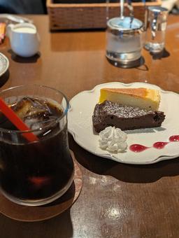 ケーキセット ケーキセット ケーキセット,ケーキ,チョコレートケーキの写真素材