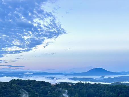 早朝の鹿児島 桜島 鹿児島,桜島,山の写真素材