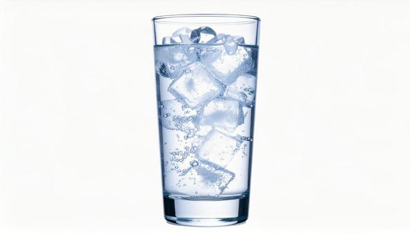 炭酸水 氷入り 炭酸水 氷入りの写真