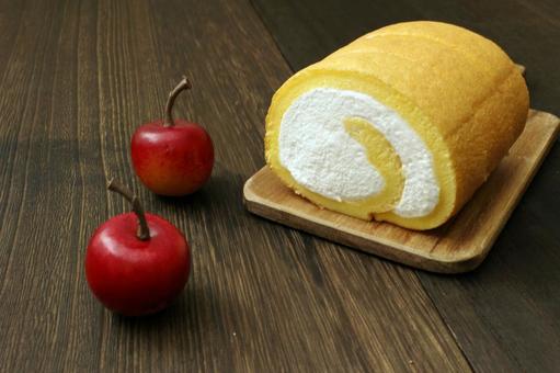 ロールケーキとリンゴ ロールケーキとリンゴ ロールケーキ,リンゴ,スイーツの写真素材