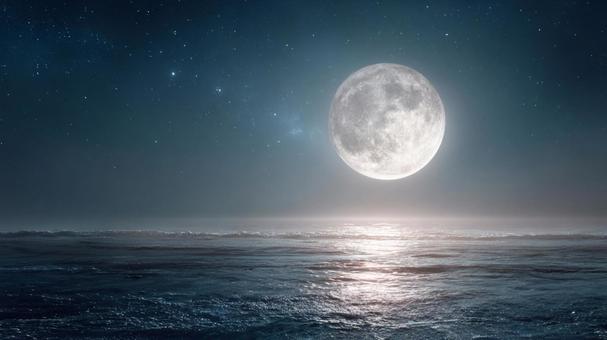 静寂な海に光の道を描く、美しい月の夜 静寂な海に光の道を描く、美しい月の夜の写真