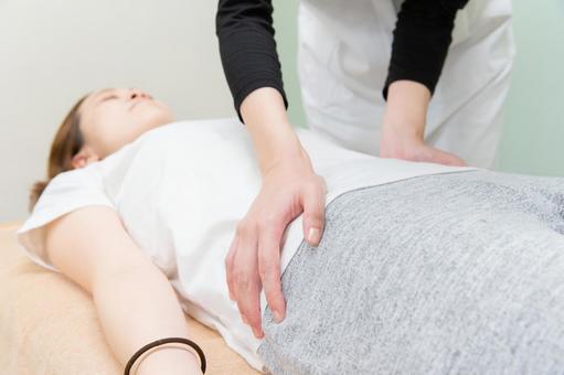 Manipulative treatment / massage / waist / pelvis, JPG Manipulative treatment / massage / waist / pelvis, overall, massage, organs, JPG