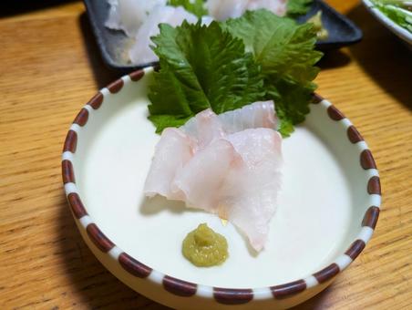 一人前のヒラメのお刺身 一人前のヒラメのお刺身 ヒラメ,刺身,お造りの写真素材