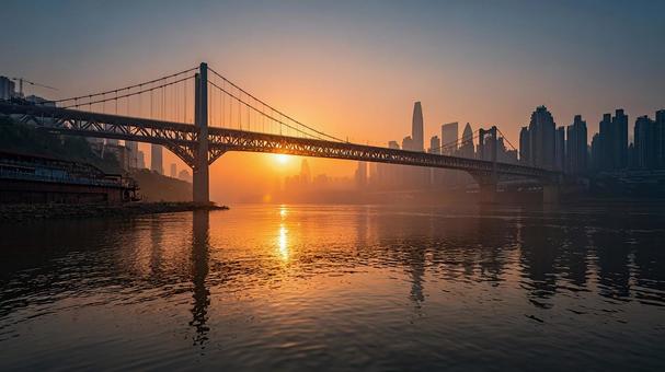 日没時の大橋:水辺の都市の美しさ 日没時の大橋:水辺の都市の美しさの写真