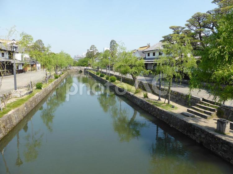 倉敷美観地区　川舟流し　舟からの風景 倉敷美観地区,川舟流し,歴史的建造物の写真素材