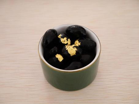 黒豆 くろまめ 金箔 黒豆 くろまめ 金箔 年賀,イベント,祝うの写真素材