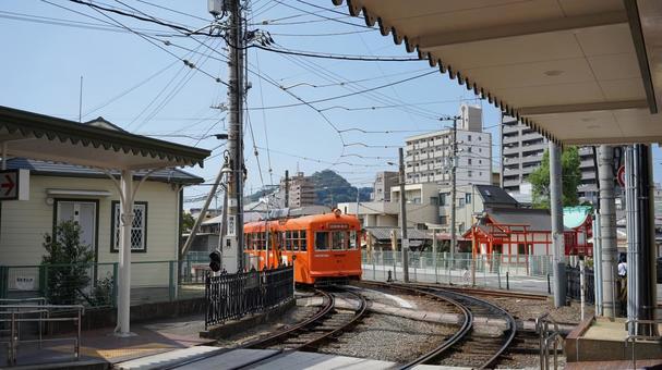 伊予鉄道の駅風景 伊予鉄道の駅風景 伊予鉄道,伊予鉄,愛媛の写真素材