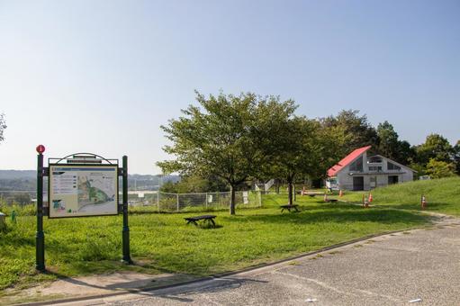 愛・地球博記念公園 モリコロパーク 愛・地球博記念公園 モリコロパーク 愛・地球博記念公園,モリコロパーク,青空の写真素材