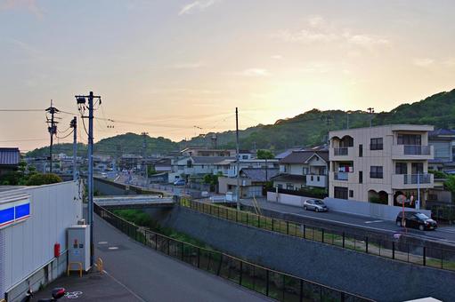 松山市郊外の町角風景 町並み,家並み,宮前川の写真素材