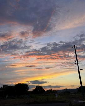 夕暮れの空 夕暮れの空 夕暮れ,夕焼け,空の写真素材