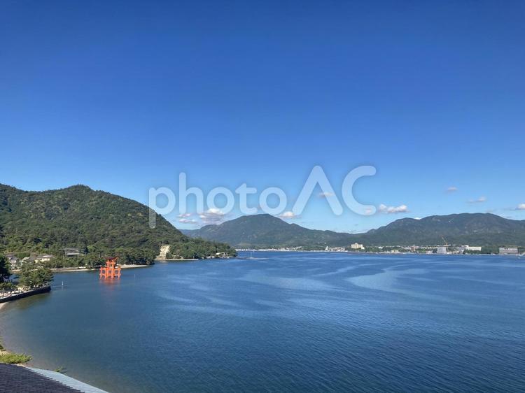 瀬戸内海（厳島神社） 海,瀬戸内海,広島の写真素材