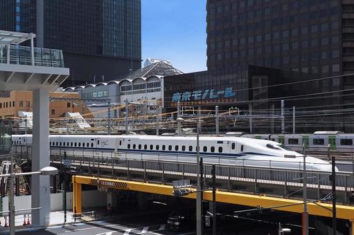 JR / Tokyo Monorail Hamamatsucho Station and Shinkansen N700S, JPG JR / Tokyo Monorail Hamamatsucho Station and Shinkansen N700S, JPG