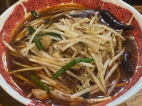 辛いラーメン 辛いラーメンの写真