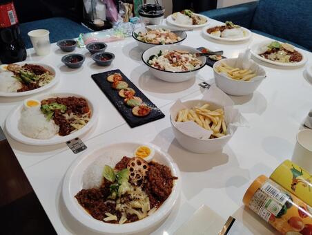 ホームパーティー ホームパーティー,カレー,カレーライスの写真素材