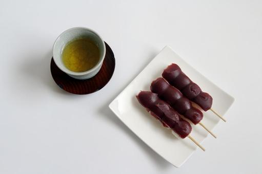 あん団子と抹茶の和菓子セット あん団子,抹茶,和菓子の写真素材