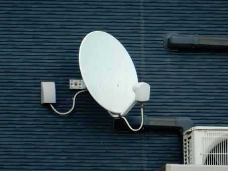 【風景写真】テレビ受信アンテナ 【風景写真】テレビ受信アンテナ アンテナ,テレビ,受信の写真素材