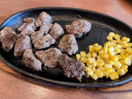 カットステーキ ステーキ,カットステーキ,肉の写真素材