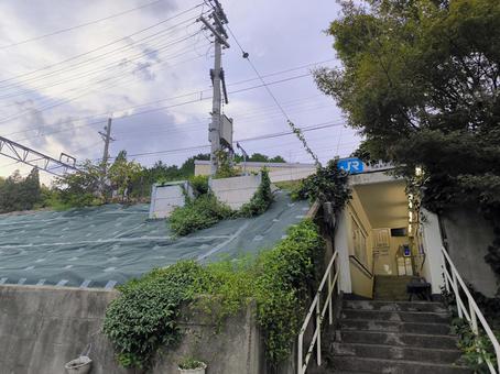 JR山陰本線、船岡駅、入口 JR山陰本線、船岡駅、入口 jr,嵯峨野線,山陰本線の写真素材