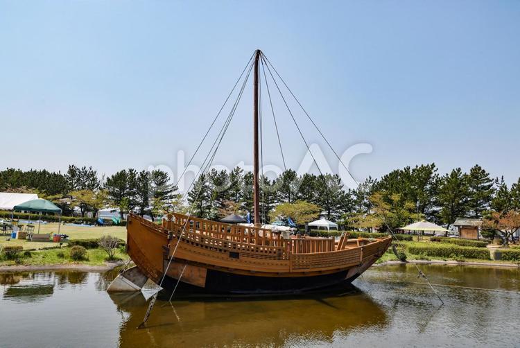 日和山公園の北前船（レプリカ） 船,海運,北前船の写真素材