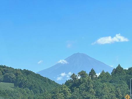 新東名からの富士山 新東名からの富士山の写真