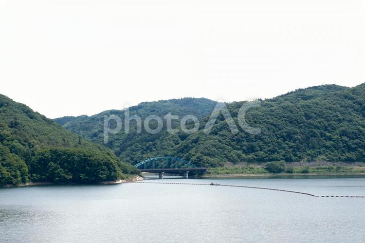 御所ダム　御所湖の春の風景　 御所ダム,御所湖,春の写真素材