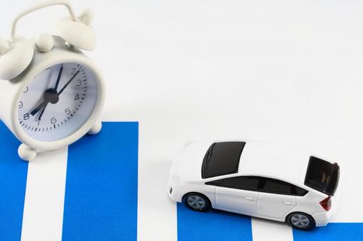 車の価値が下がるイメージ 残価,買取額,価値の写真素材