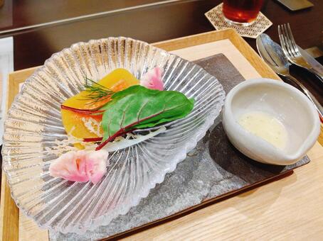 フレンチコースのサラダ フレンチ,グルメ,食べ物の写真素材