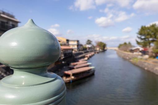 喜撰橋の擬宝珠と宇治川 喜撰橋の擬宝珠と宇治川 宇治川,喜撰橋,擬宝珠の写真素材