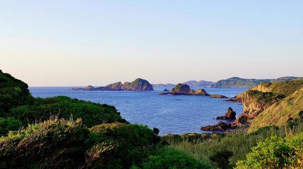 長崎県壱岐市猿岩がある場所から見える風景 長崎県壱岐市猿岩がある場所から見える風景の写真