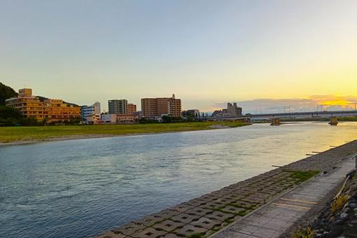 長良川の夕暮れ② 長良川の夕暮れ②の写真