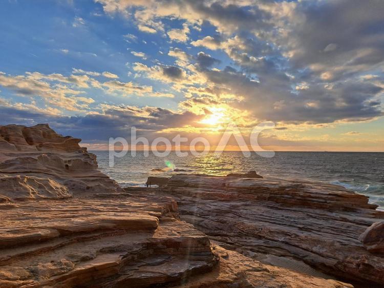 和歌山県　南紀白浜　千畳敷 海,夕焼け,空の写真素材