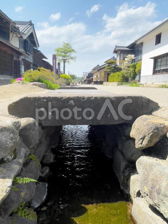 美しい水がながれる宿場町 道,街道,昔の写真素材