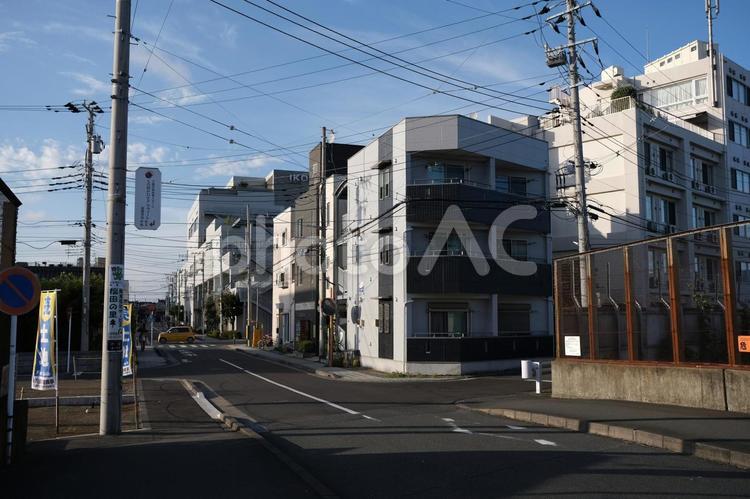 夕暮れの街並み 夕暮れ,夜景,神奈川の写真素材